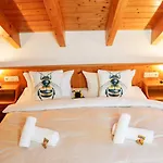 House Of Happiness By Apartmentglueck 3*
