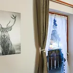 House Of Happiness By Apartmentglueck בית הארחה 3*