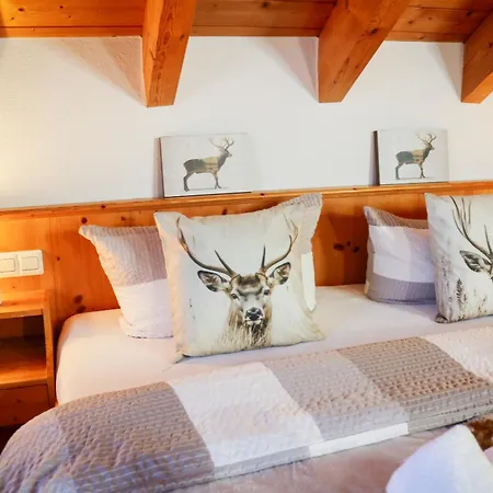 House Of Happiness By Apartmentglueck 3*